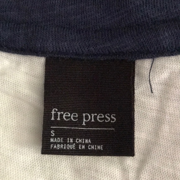 NEW GRAPHIC “Girlfriend material” top - Picture 5 of 8